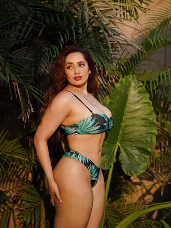 Aditi mistry leaked private photo uncensored HD quality