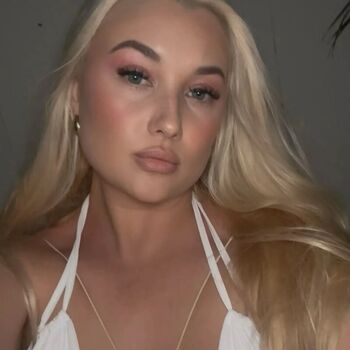 Amber koltzow bastick leaked private photo uncensored HD quality