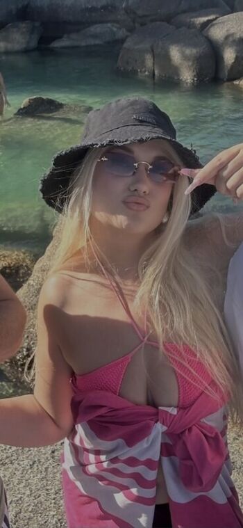 Amber koltzow bastick leaked private photo uncensored HD quality