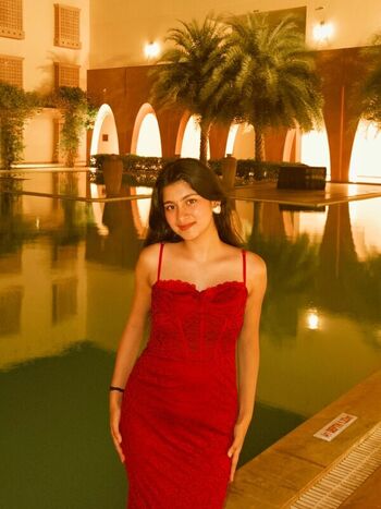 Aradhya leaked private photo uncensored HD quality