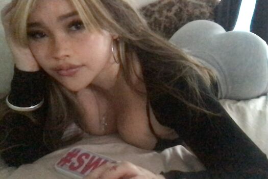 Diakimeko leaked private photo uncensored HD quality