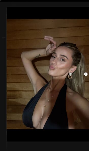 Hadelinemope  page leaked private photo uncensored HD quality