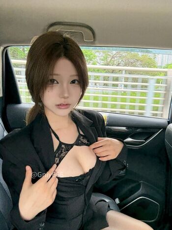 Hfymomojj page leaked private photo uncensored HD quality