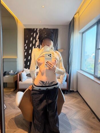 Hfymomojj leaked private photo uncensored HD quality