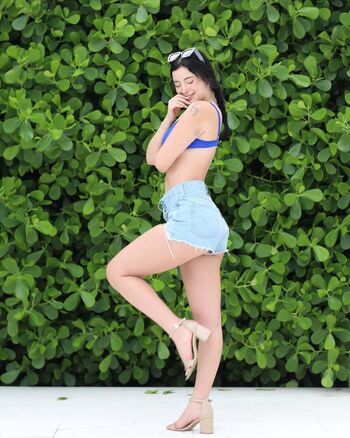 Hotblockchain emily cocea cryptobaddie leaked private photo uncensored HD quality