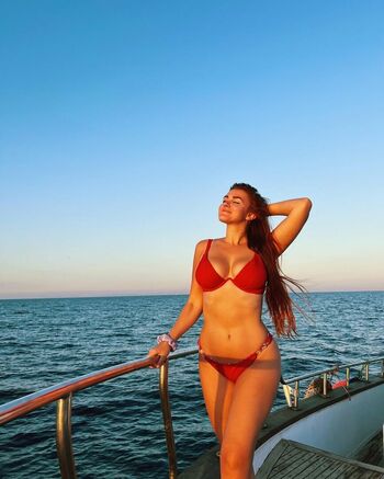 Karissa dumbacher leaked private photo uncensored HD quality