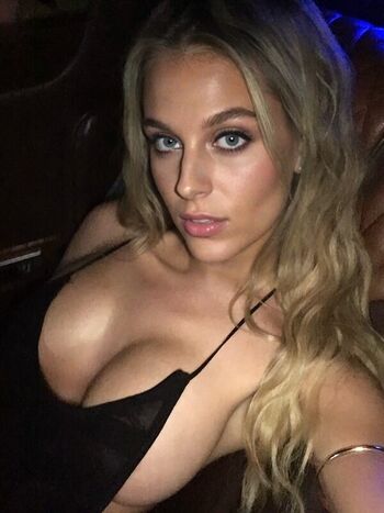 Lizzie gunderson leaked private photo uncensored HD quality
