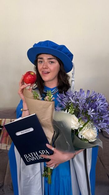 Maisie williams leaked private photo uncensored HD quality