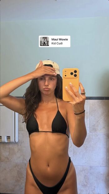 Savannah demers  page leaked private photo uncensored HD quality