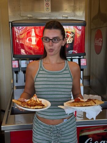 Savannah demers  page leaked private photo uncensored HD quality