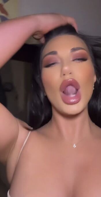 Suppasamm page leaked private photo uncensored HD quality