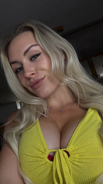 Yourjeeeenny leaked private photo uncensored HD quality